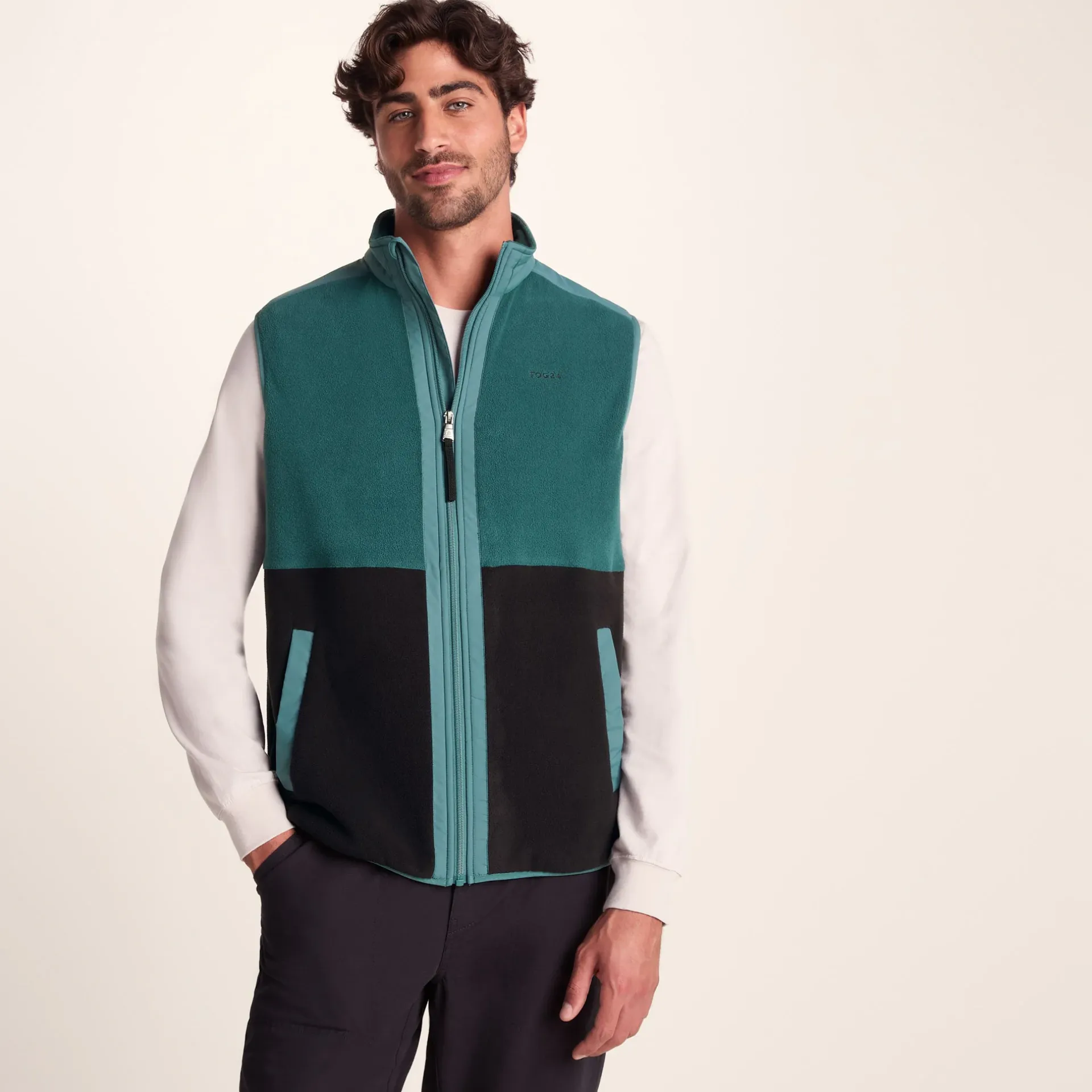 boltby-mens-fleece-gilet-hydro-DQrBgmQx-0.webp Discount TOG24 Boltby Mens Fleece Gilet Hydro Blue/Black
