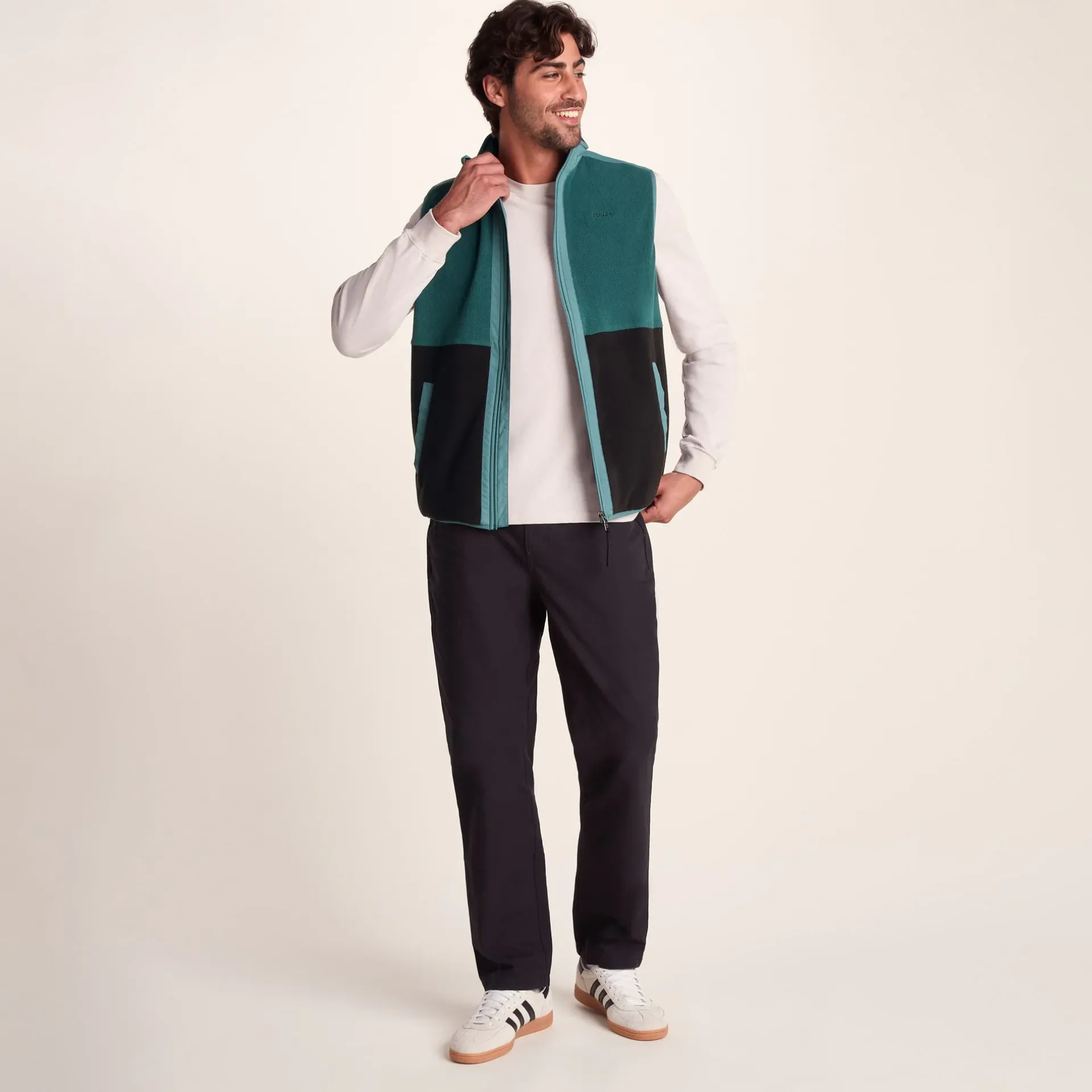 boltby-mens-fleece-gilet-hydro-DQrBgmQx-2.webp Discount TOG24 Boltby Mens Fleece Gilet Hydro Blue/Black