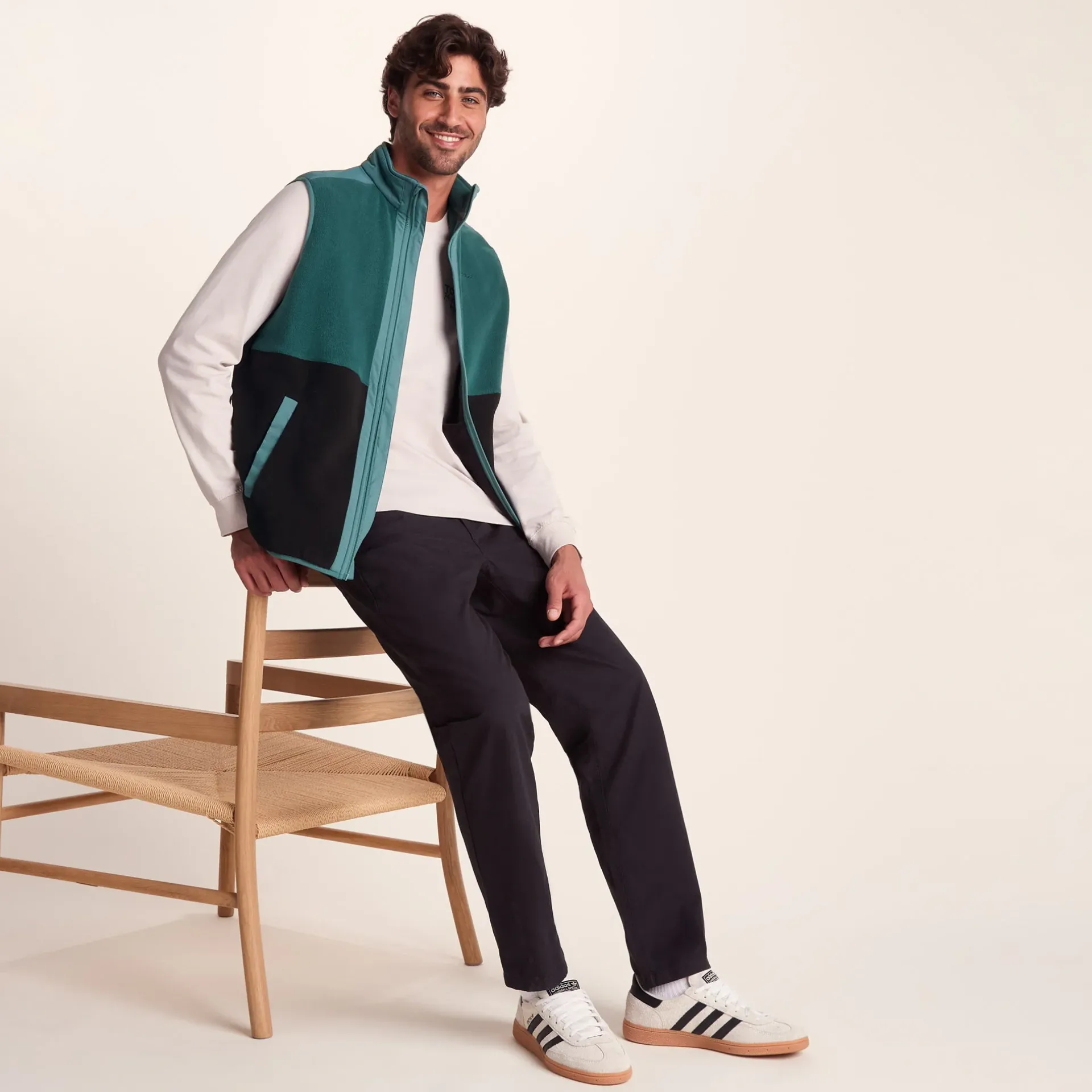 boltby-mens-fleece-gilet-hydro-DQrBgmQx-5.webp Discount TOG24 Boltby Mens Fleece Gilet Hydro Blue/Black