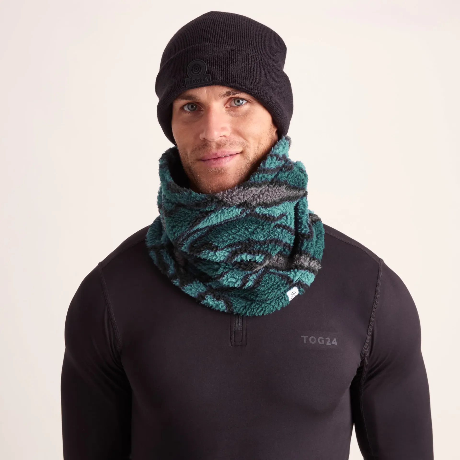 bramley-snow-tube-dk-turquoise-YhkUBxpH-0.webp Sale TOG24 Bramley Snow Tube Dk Turquoise Abstract Mountain Print