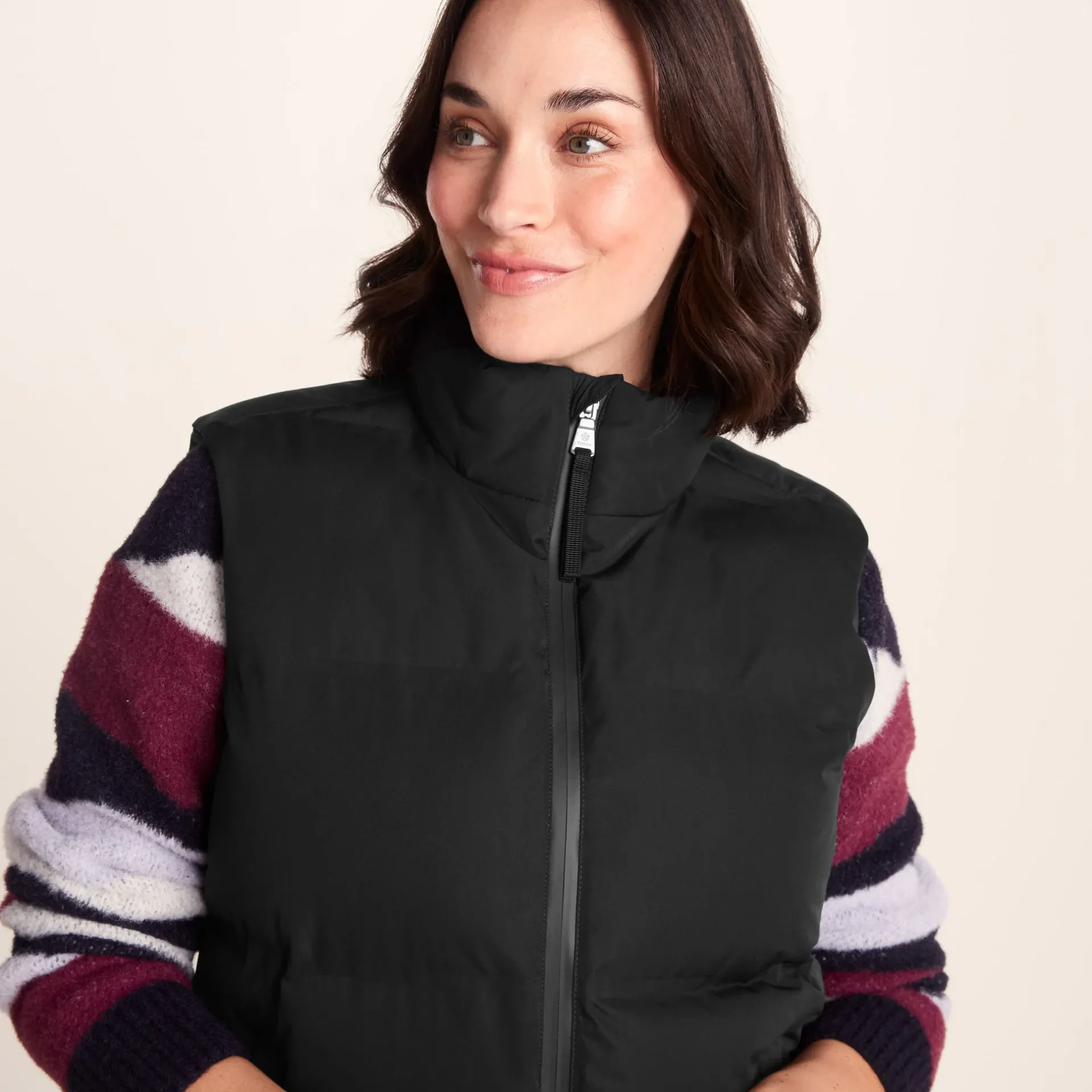 elyna-women39s-quilted-gilet-i-CgeLAGXy-4.webp New TOG24 Elyna Women's Quilted Gilet In | Black