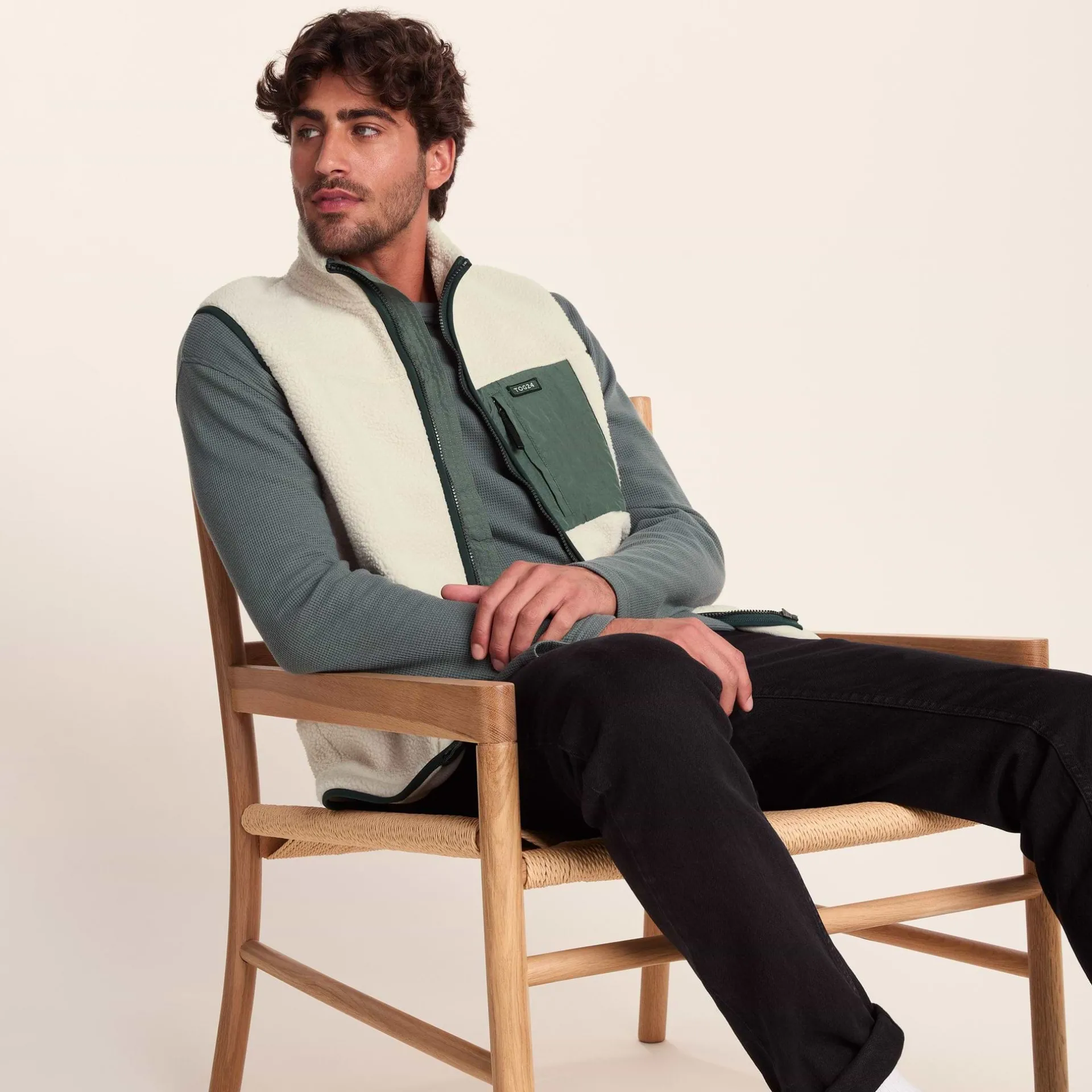 evan-mens-sherpa-gilet-warm-cl-vJfgJEvh-4.webp Outlet TOG24 Evan Mens Sherpa Gilet Warm Cloud