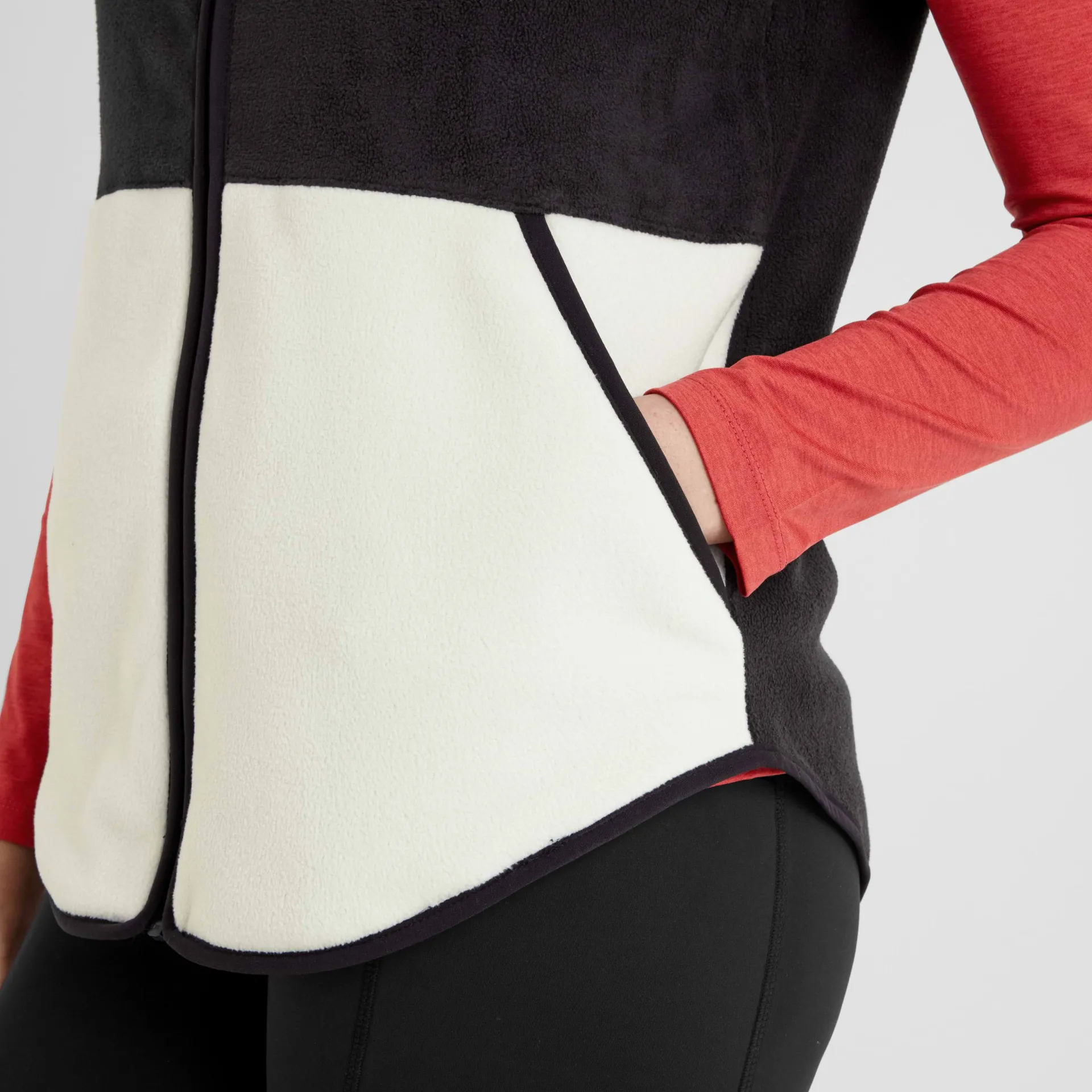 fordley-womens-microfleece-gil-bxRMhvDd-5.webp Discount TOG24 Fordley Womens Microfleece Gilet Black/Vanilla