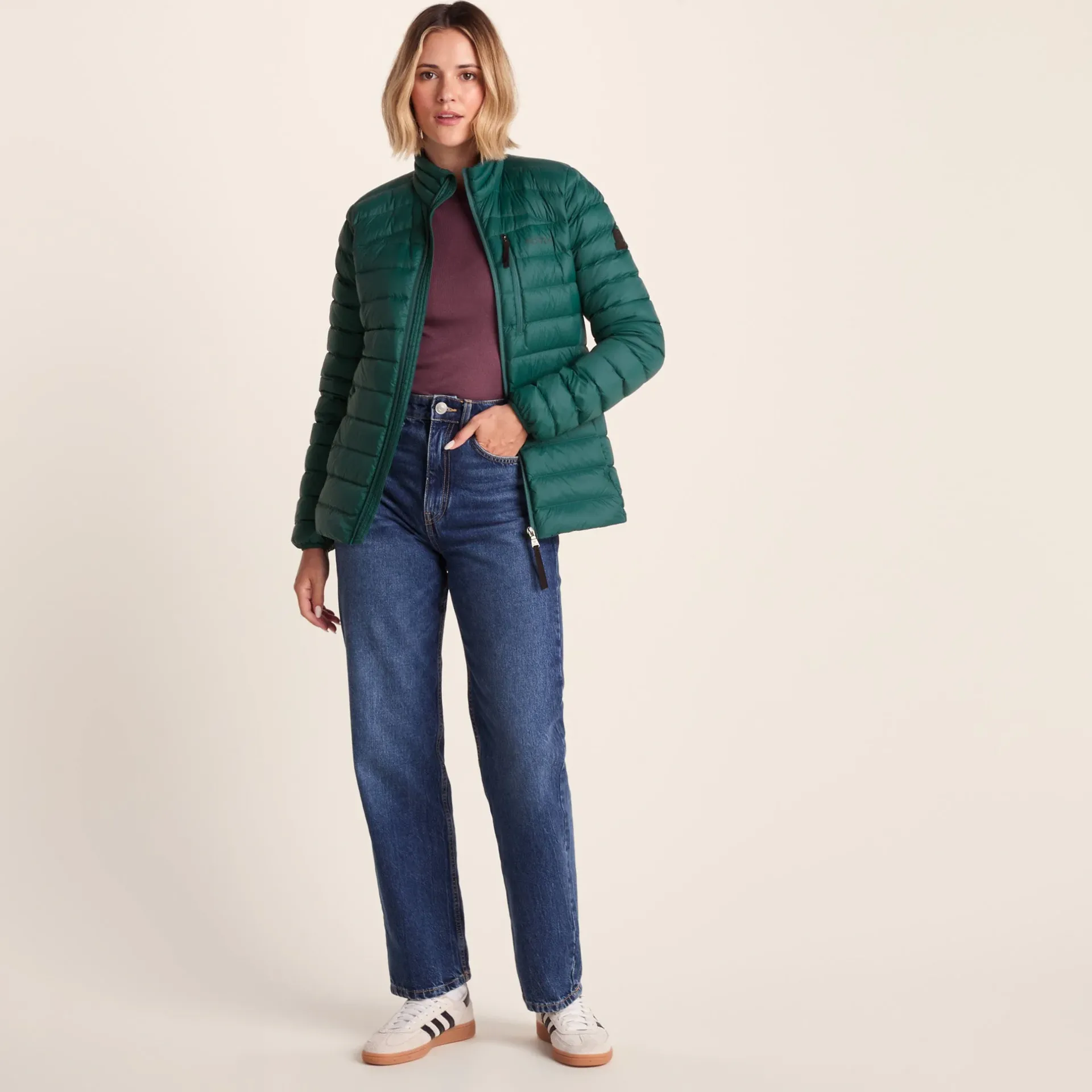 north-womens-jacket-evergreen-BQUKRLlu-1.webp Discount TOG24 North Womens Jacket Evergreen