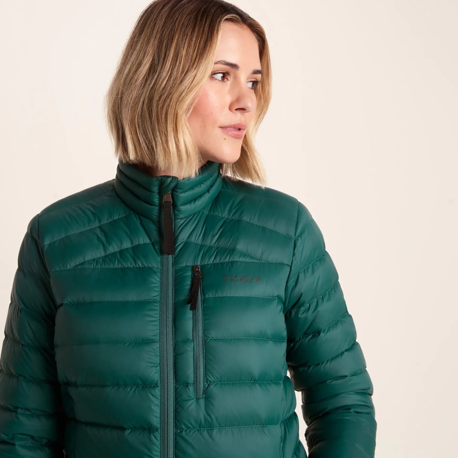 north-womens-jacket-evergreen-BQUKRLlu-4.webp Discount TOG24 North Womens Jacket Evergreen