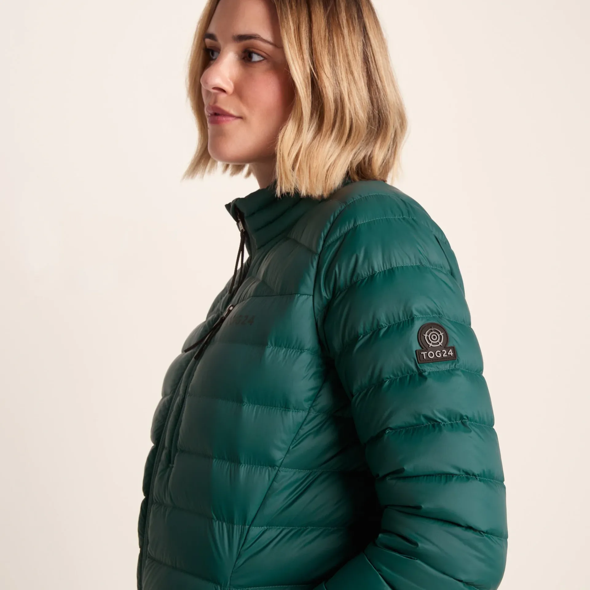 north-womens-jacket-evergreen-BQUKRLlu-5.webp Discount TOG24 North Womens Jacket Evergreen