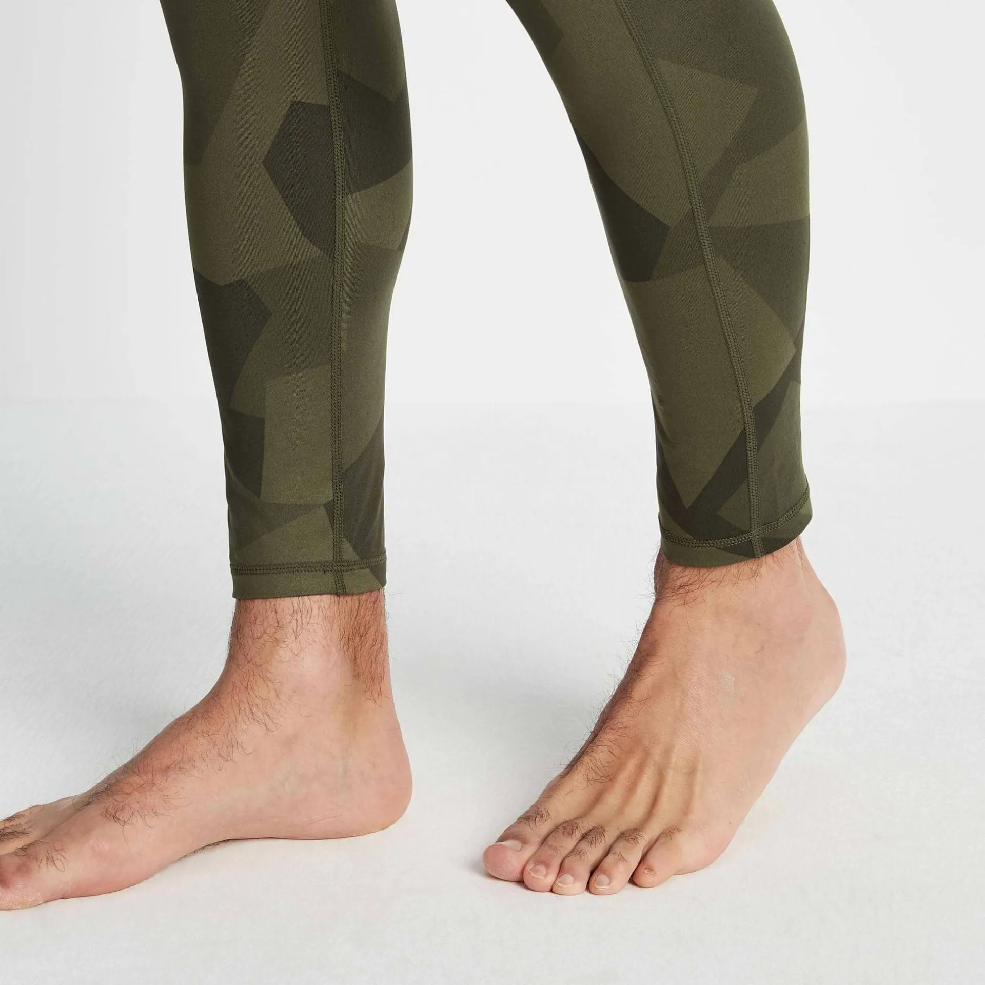 snowdon-mens-base-layer-leggin-jAWHViNJ-3.webp Hot TOG24 Snowdon Mens Base Layer Legging | Khaki Camo Print