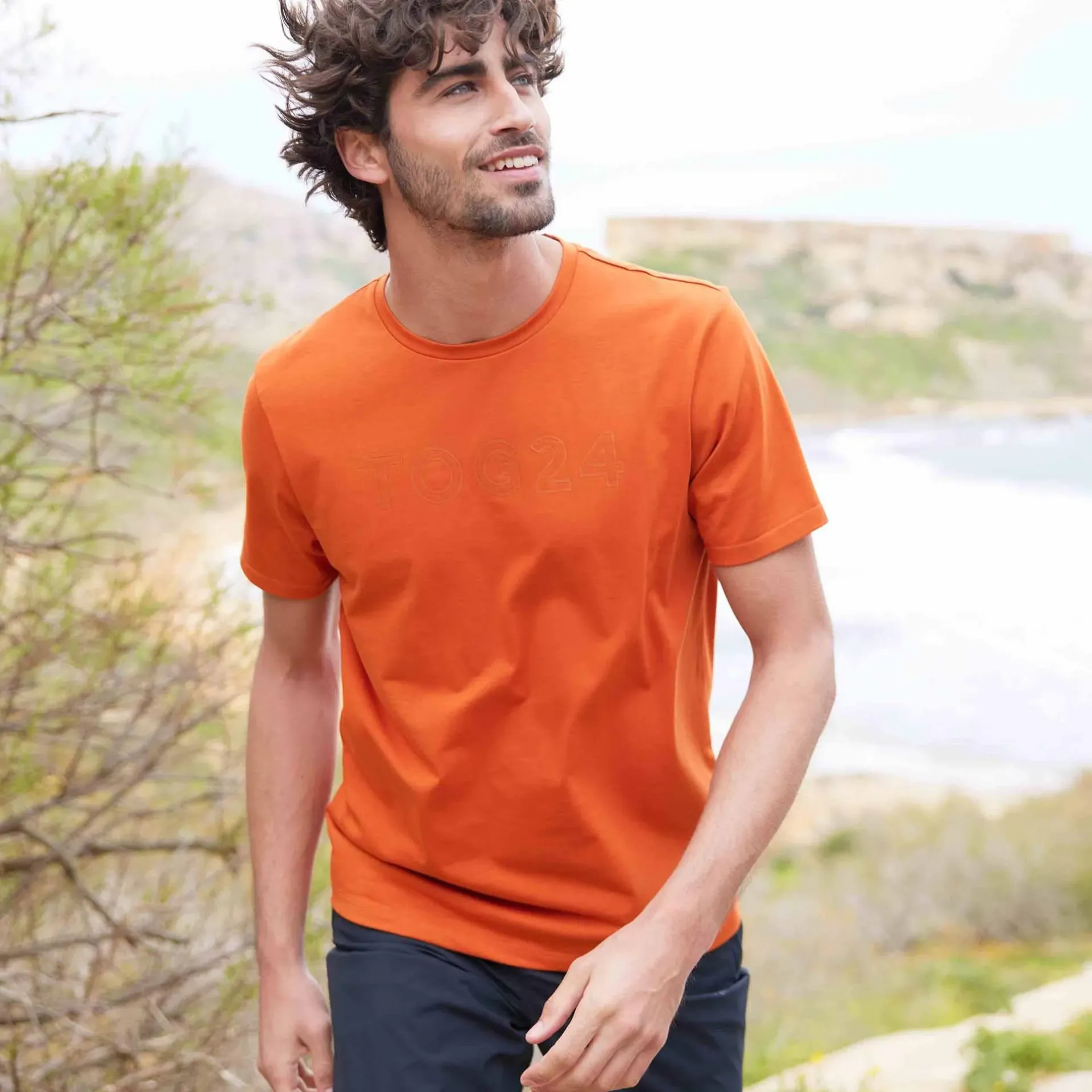 talen-mens-tech-short-sleeve-t-gACuEYMD-0.webp Clearance TOG24 Talen Mens Tech Short Sleeve Top Dark Orange